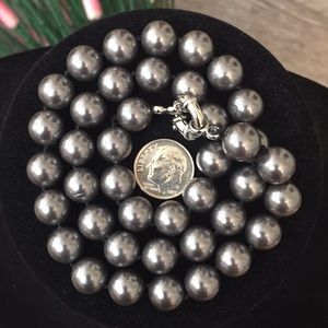 LAST ONE LEFT!! NEW Gray Pearl Necklace